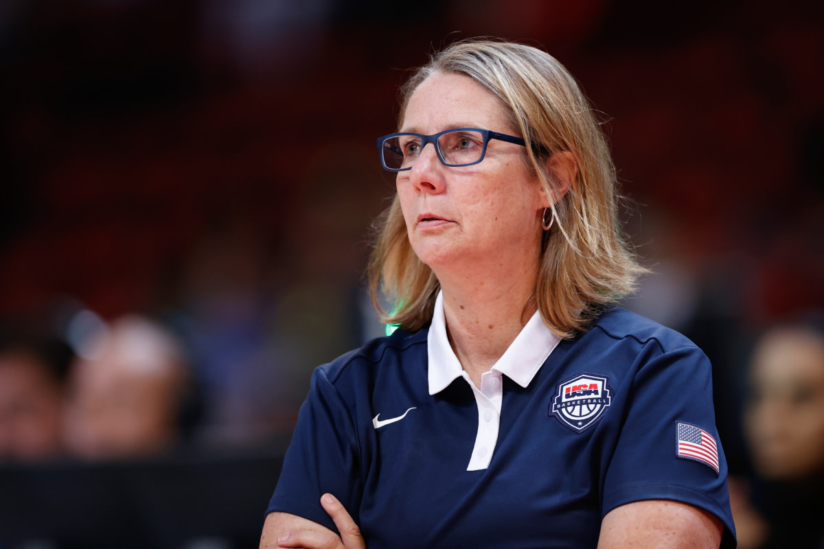 United States head coach Cheryl Reeve watches the game against Serbia in first quarter at Sydney SuperDome.