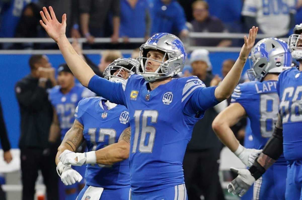 Jared Goff celebrates during the Lions' wild-card playoff win over the Rams.  
