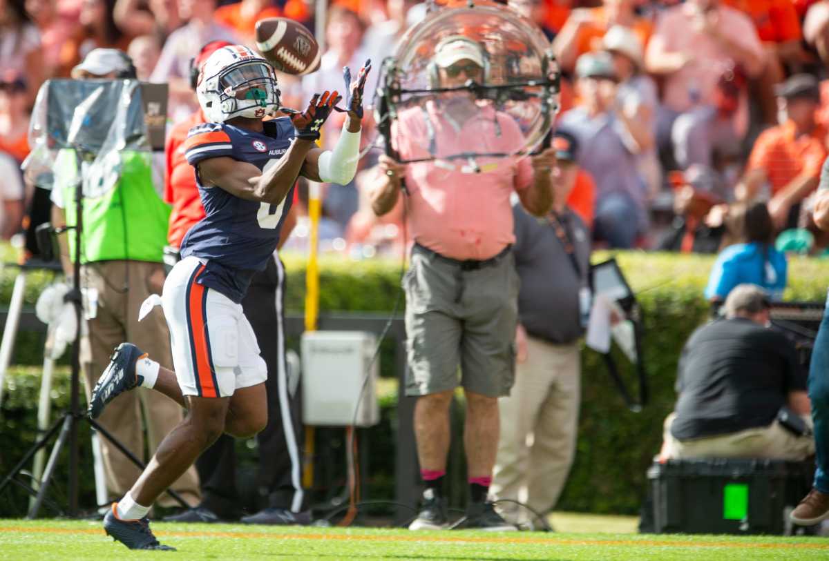 Former Auburn Wideout Reveals Transfer Destination After 5 Seasons With  Tigers - Athlon Sports