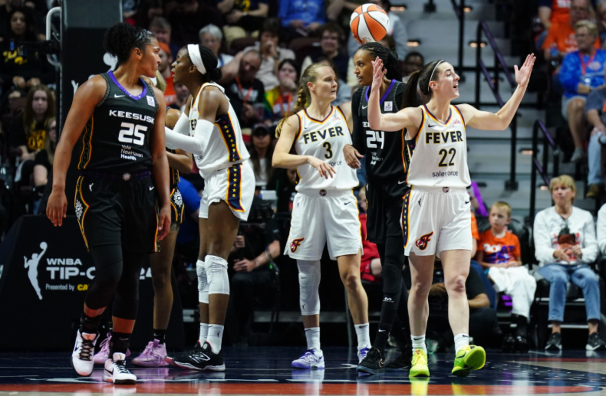 Unfortunate Caitlin Clark Stat Is Everywhere After Fever Rookie's WNBA ...