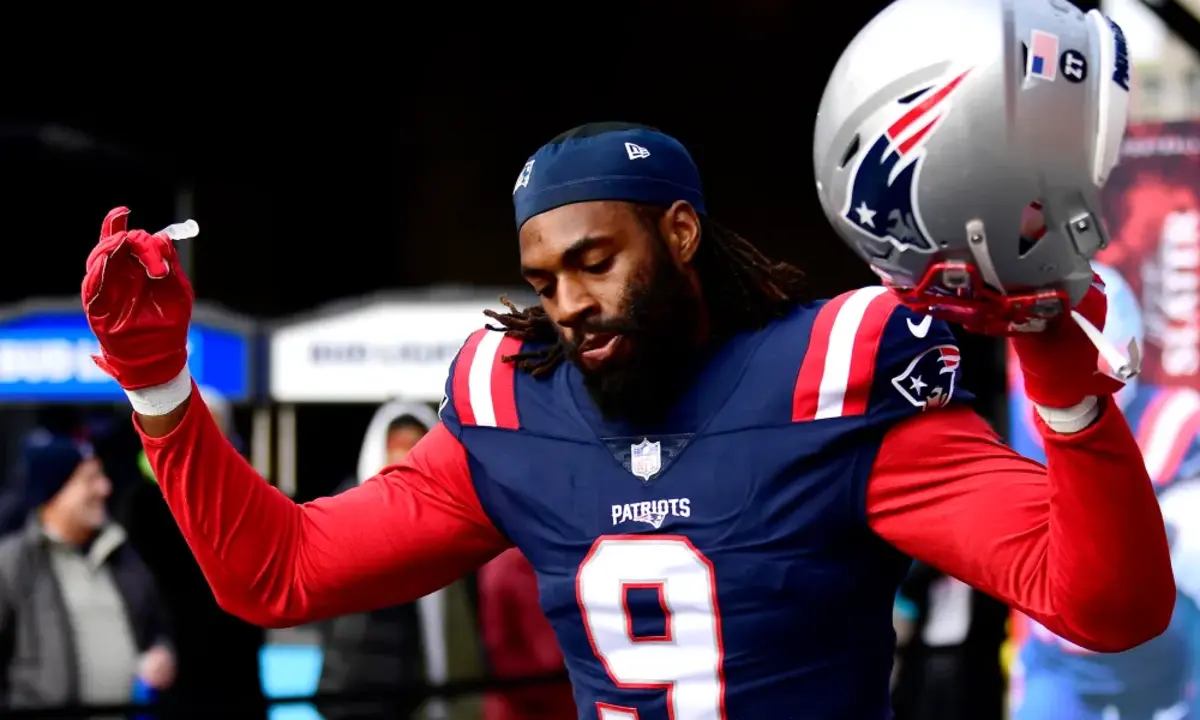 Could Kansas City Chiefs Pursue Trade for New England Patriots Star LB ...