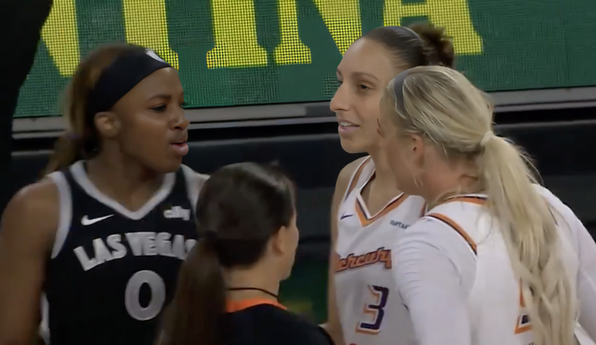 Kelsey Plum Diana Taurasi Involved In Multi Player Altercation During Aces Mercury Athlon Sports