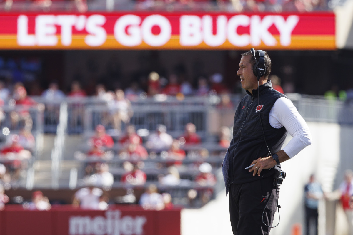Badgers Promote Eric Raisbeck to Assistant Special Teams Coordinator