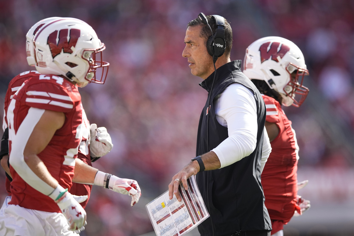 What Should the Expectations Be for Wisconsin Football in 2024 ...