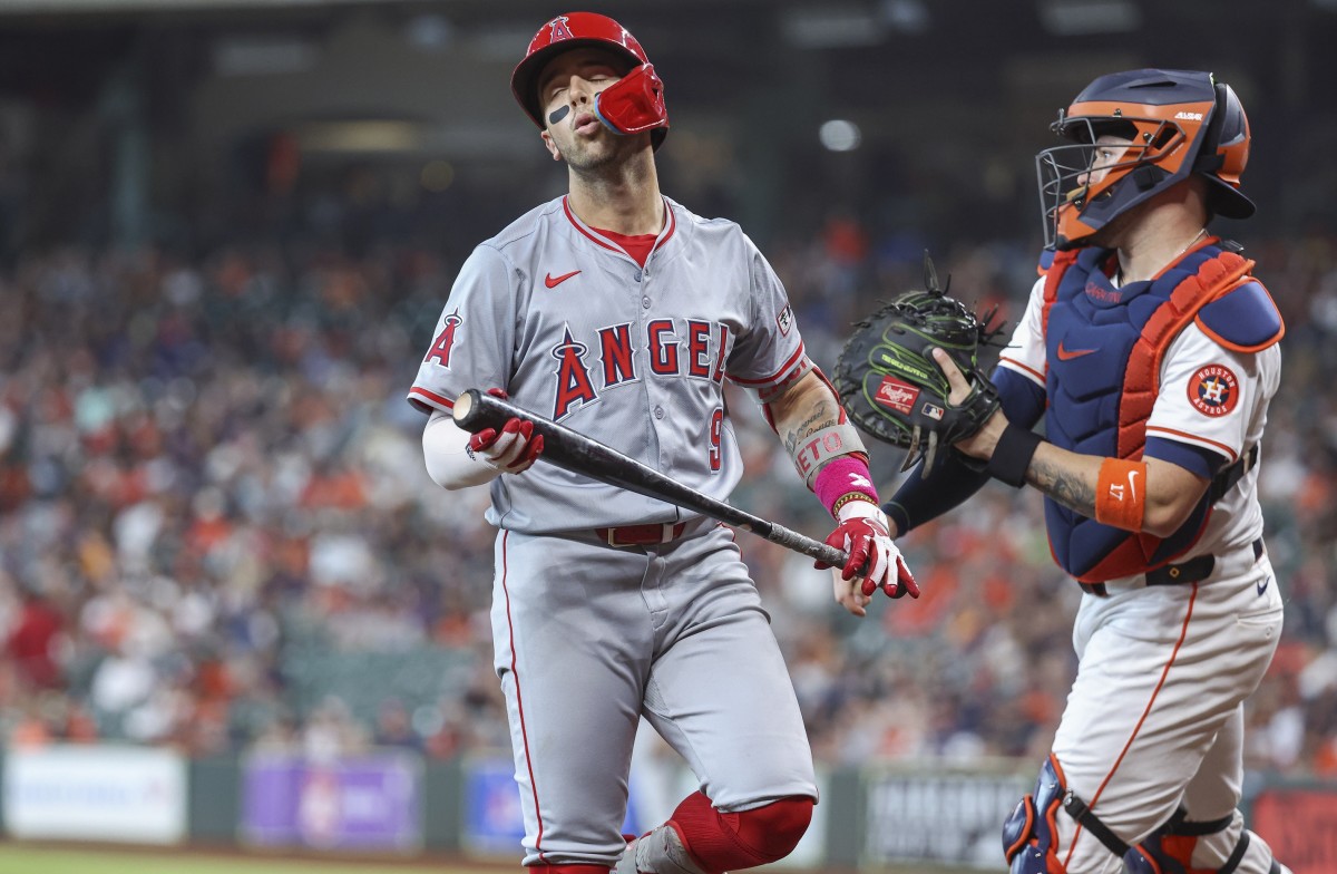 Angels News: Zach Neto Provides Injury Update After Leaving Game Early ...