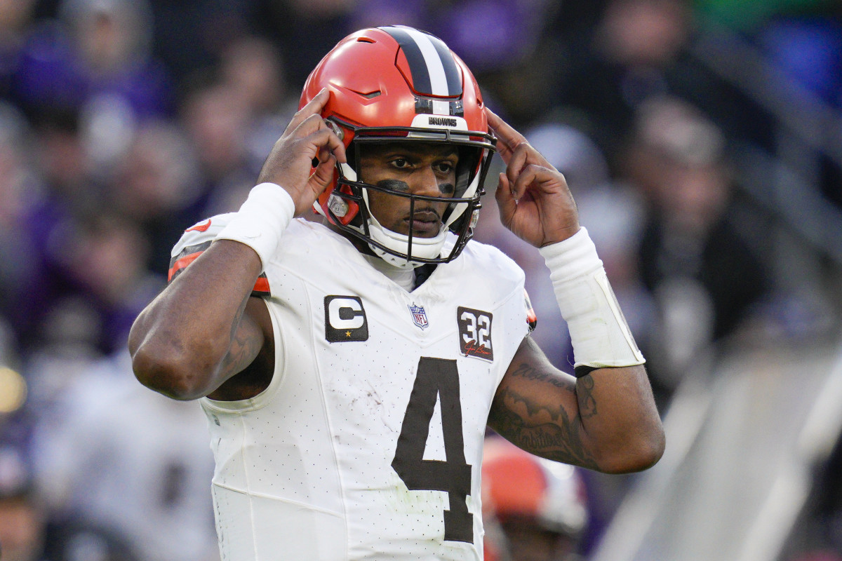 Cleveland Browns' Jameis Winston On Deshaun Watson: 'One Of The Best ...