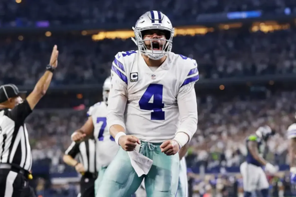 Can Dak Prescott & Micah Parsons Solve Dallas Cowboys' Super Bowl 