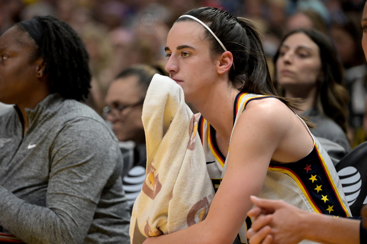 Former WNBA Player Claims Caitlin Clark's Opponents Want to "Bust Her
