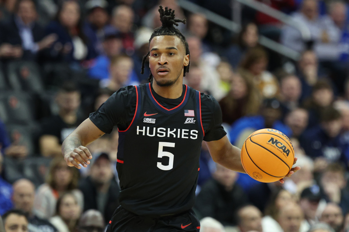 NBA Mock Draft Houston Rockets Surprise, Take National Champion Guard