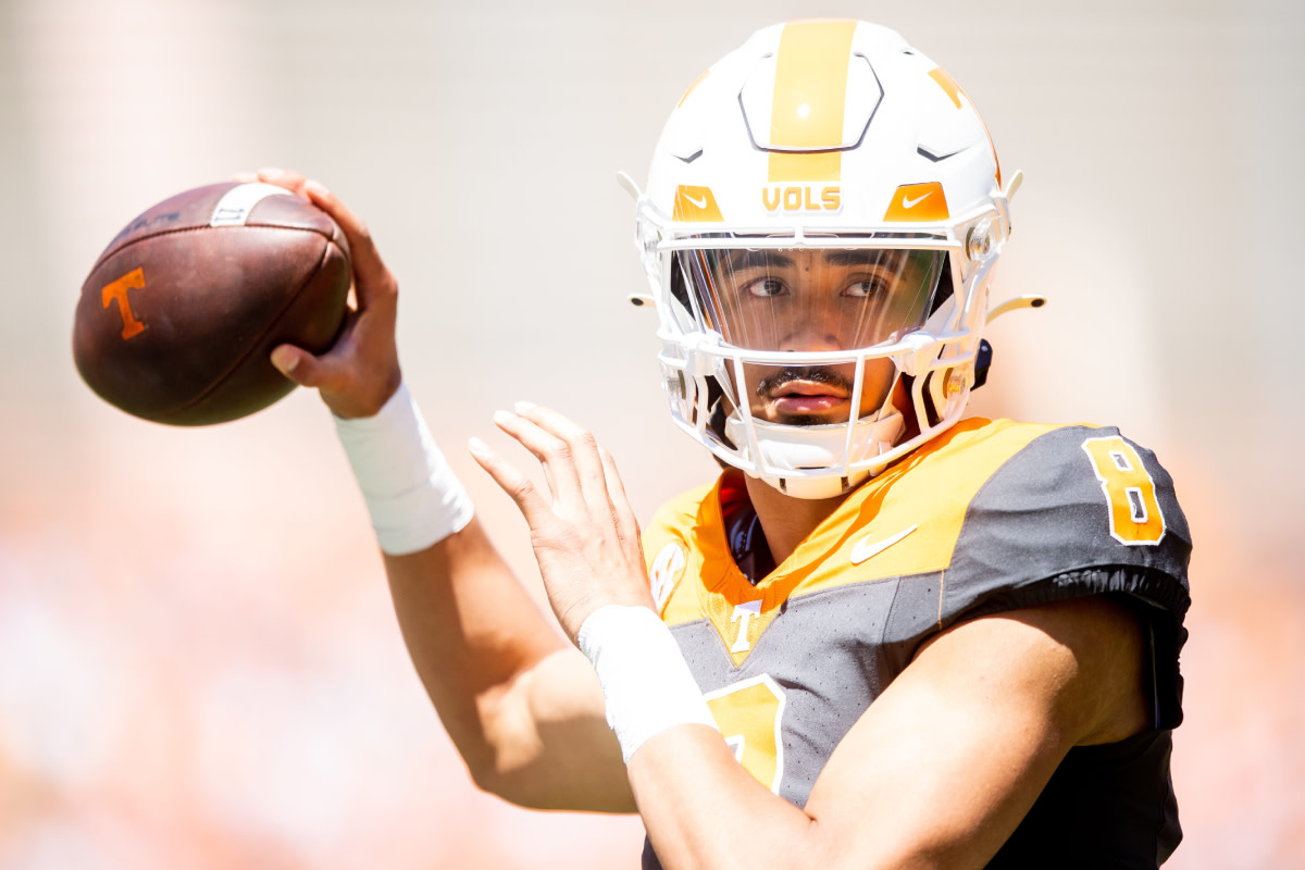 Tennessee Volunteers QB Named 'Breakout Candidate' for 2024 College  Football Season - Athlon Sports