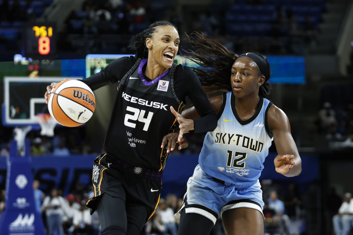 Connecticut Sun forward DeWanna Bonner (24). 