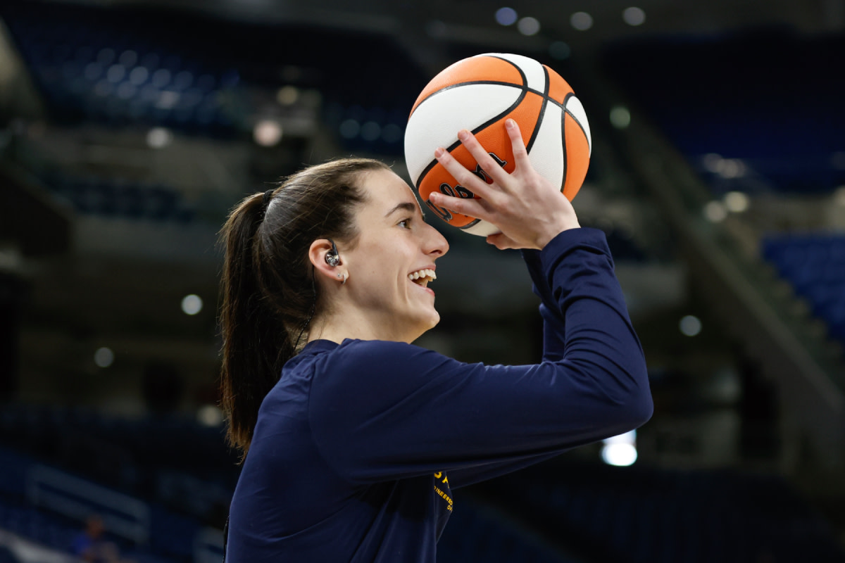 Caitlin Clark's Wilson Announcement Reveals Childhood Goals Athlon Sports