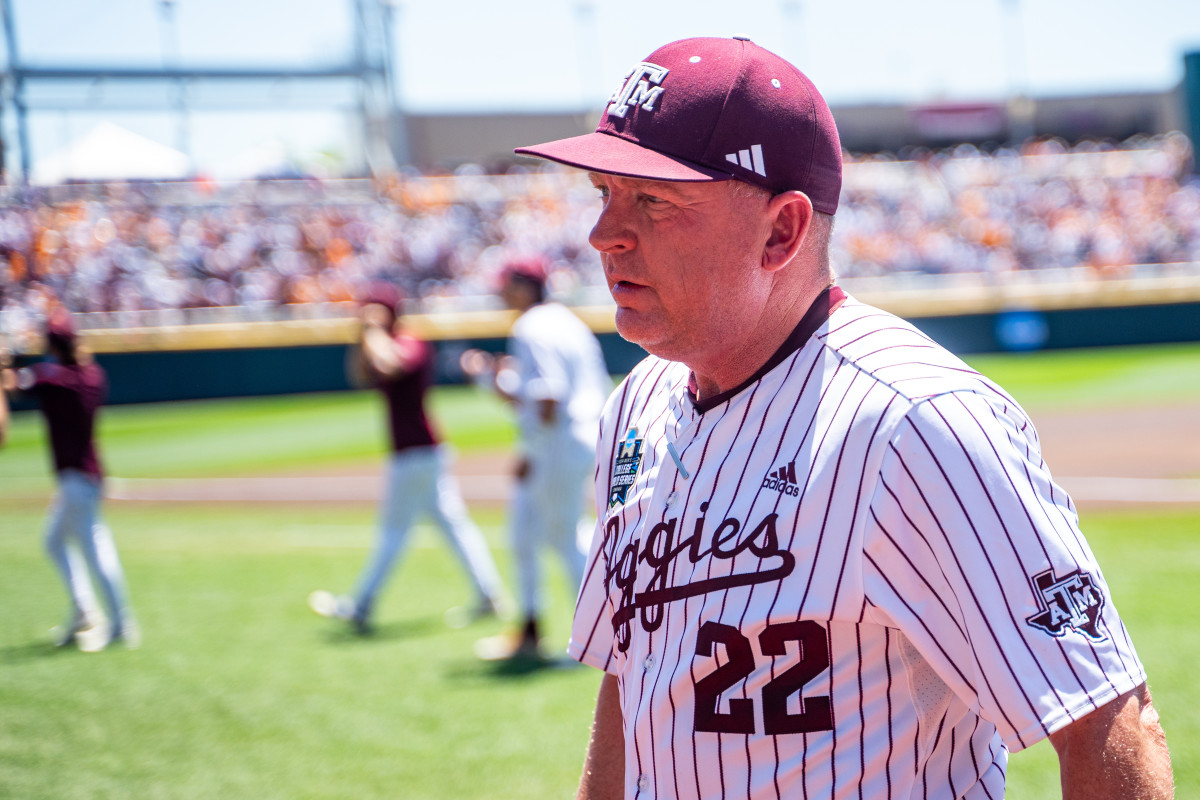 Jim Schlossnagle apologizes to Texas A&M reporter after outburst