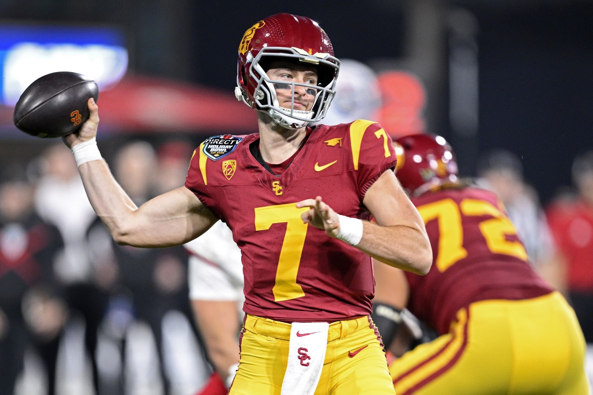 Usc Football News: Quarterback Miller Moss Prepared To Lead Trojans To 