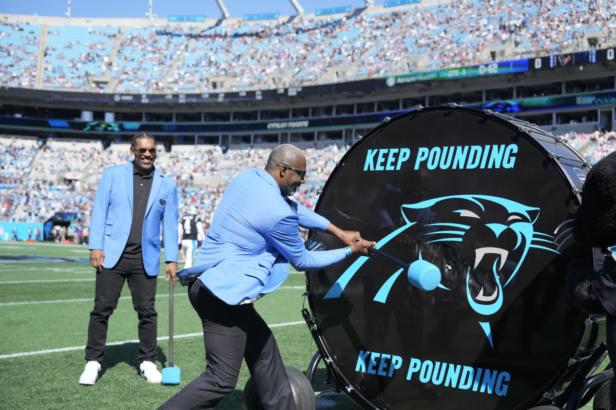 Keep Pounding Has Kept Sam Mills’ Legacy Alive - Athlon Sports