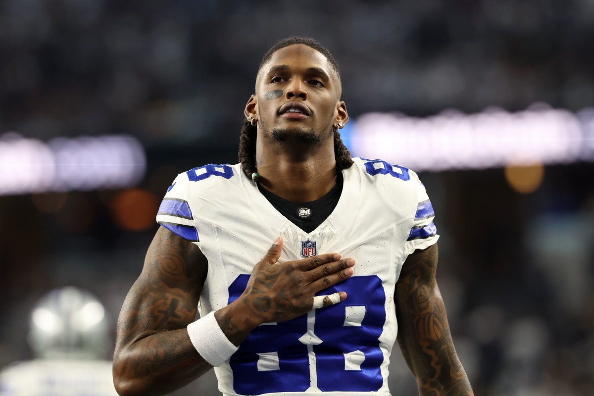 Dallas Cowboys wide receiver CeeDee Lamb (88) before the 2024 NFC wild card game against the Green Bay Packers at AT&T Stadium.