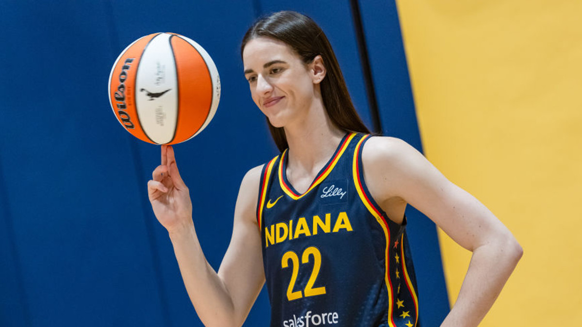 INDIANAPOLIS, INDIANA - Caitlin Clark #22 of the Indiana Fever poses for photographers during media day activities at Gainbridge Fieldhouse in Indianapolis, Indiana.