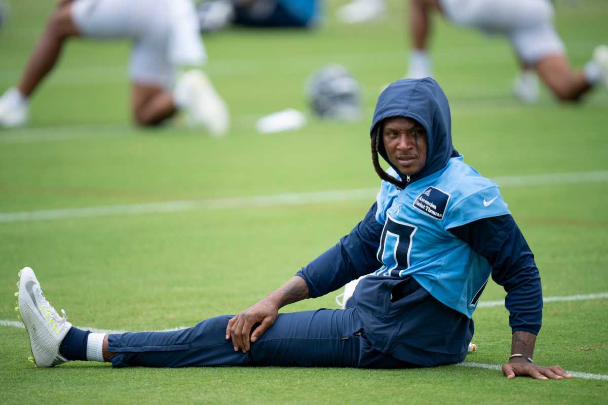 Wide receiver DeAndre Hopkins (10) stretches during the Tennessee Titans mandatory mini-camp at Ascension Saint Thomas Sports Park