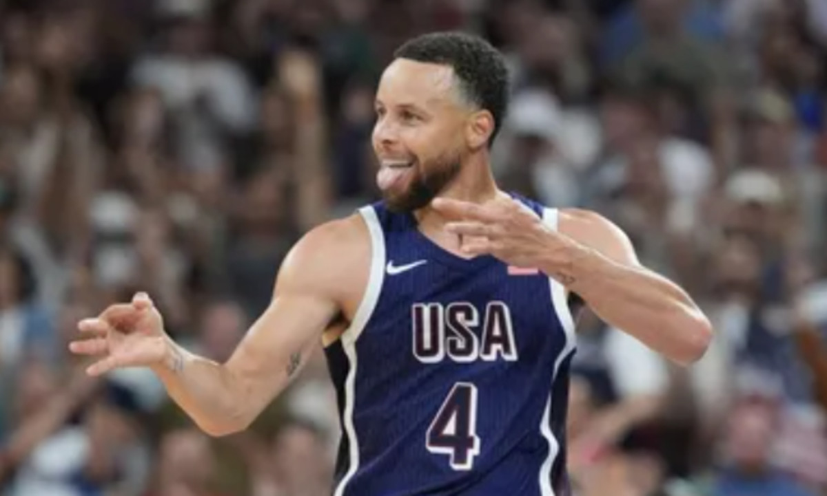 New Viral Angle Shows Steph Curry S Insane Three Pointer Against Serbia New Viral Angle Shows Steph Curry S Insane Three Pointer Against Serbia