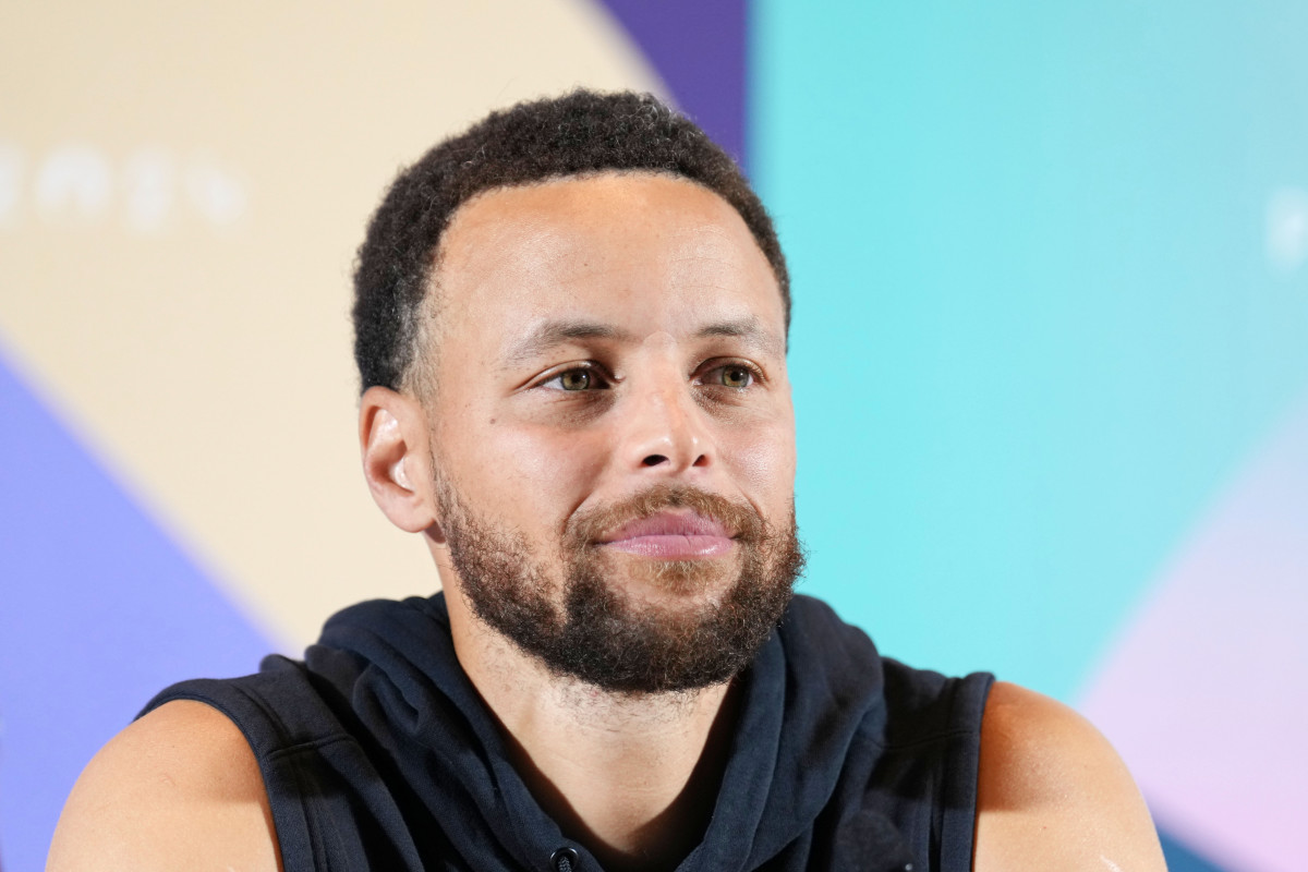Steph Curry Makes Unexpected Admission About His Viral Olympic Shot ...