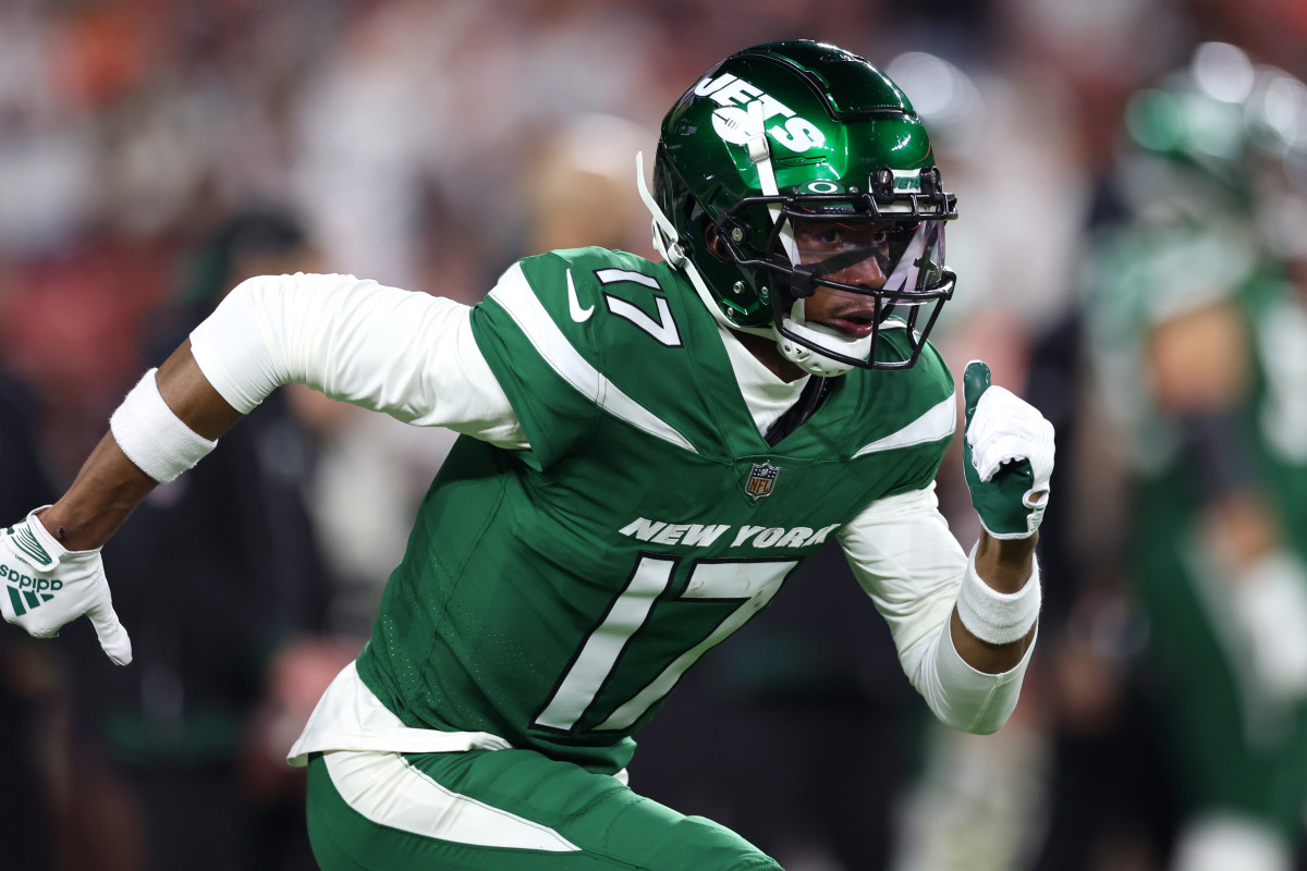 Garrett Wilson Dominates In New York Jets Impressive Joint Practice ...