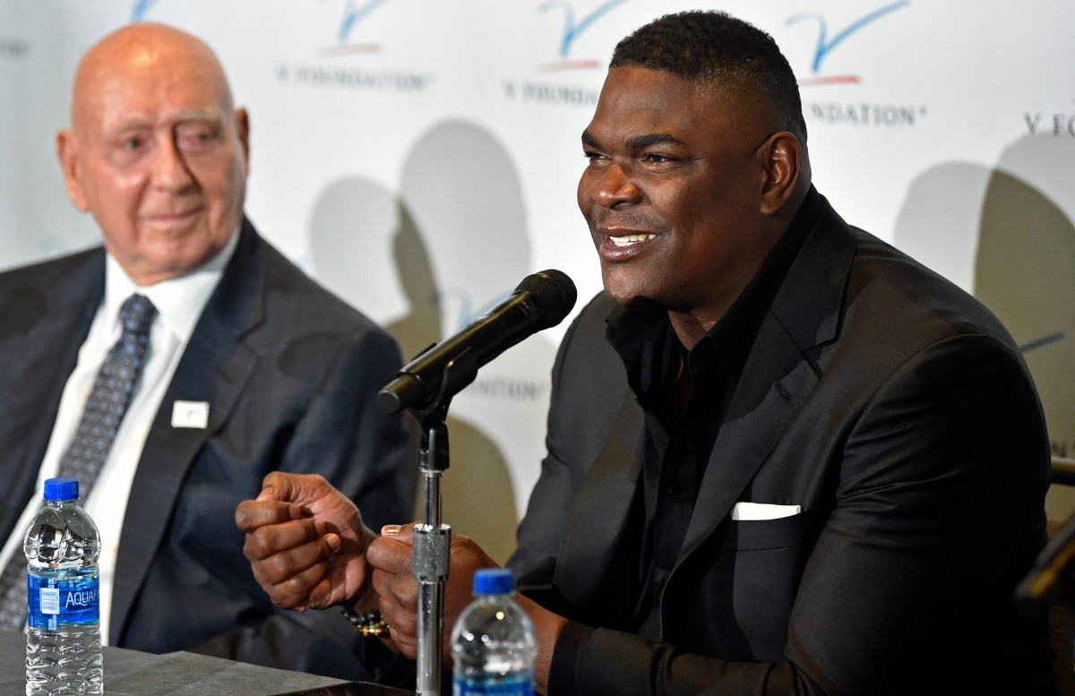 This year's Gala honored former Tampa Bay Buc wide receiver Keyshawn Johnson. The mission of the annual Dick Vitale Gala's is to raise money for pediatric cancer research through the V Foundation for Cancer Research to help men, women and children diagnosed with cancer. This year the 2022, 17th Annual Dick Vitale Gala raises a record $11.1 million. For more information and how to donate visit v.org. Sar Dick Vitale Gala 12  
