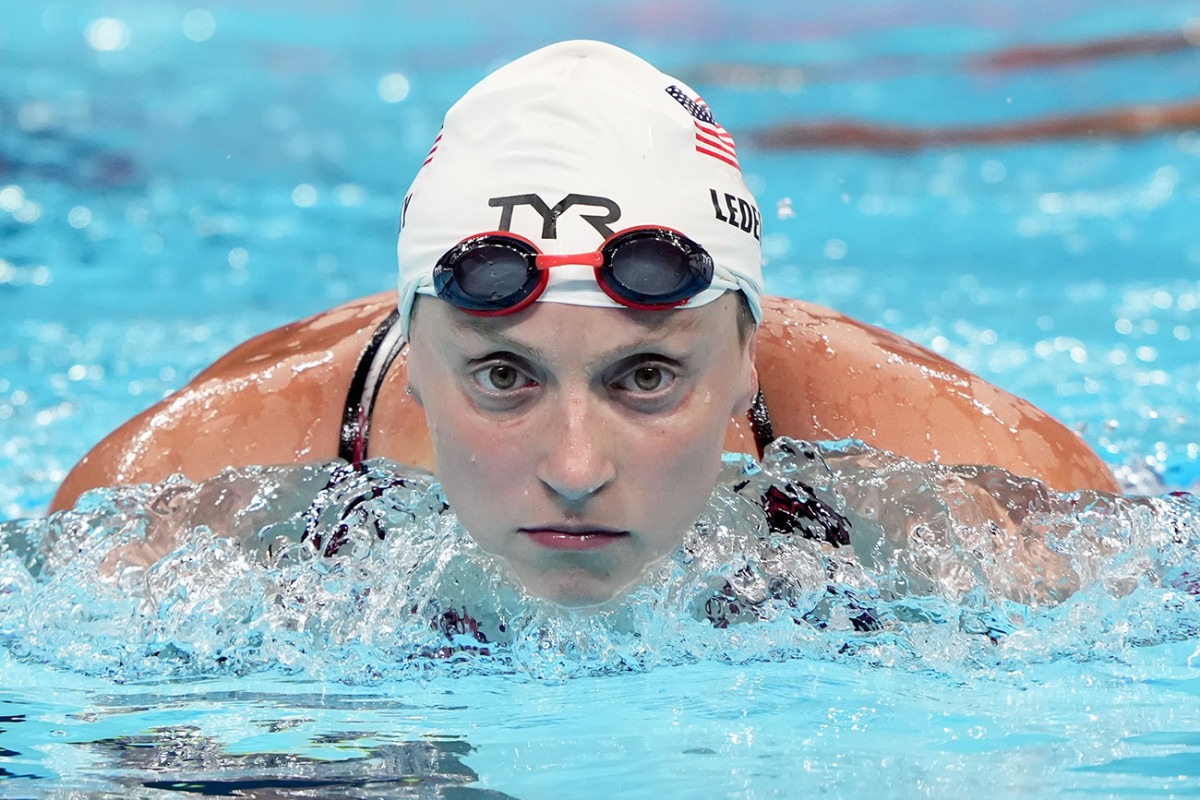 Aug 2, 2024; Nanterre, France; Katie Ledecky (USA) in the women’s 800-meter freestyle preliminary heats during the Paris 2024 Olympic Summer Games at Paris La Défense Arena.