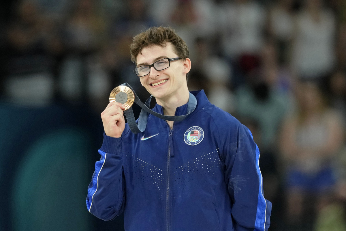 Stephen Nedoroscik Is Blowing Up Online After Flexing Rubik S Cube   Stephen Nedoroscik Olympics 