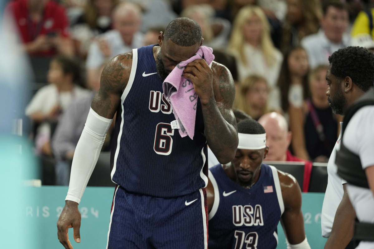 LeBron James' Epic Fail In Team USA Vs. Brazil Is Turning Heads