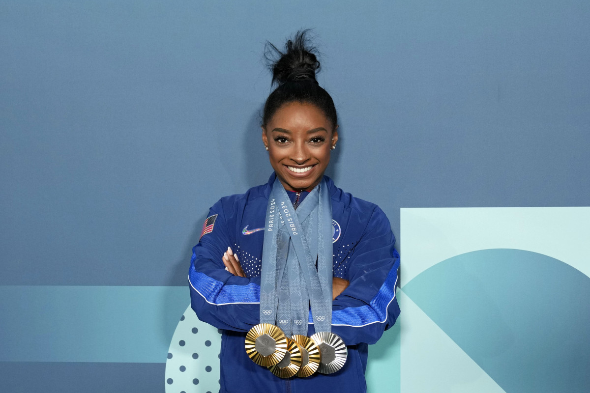 Simone Biles' Historic 2024 Olympics Outing Draws Praise From Mikaela