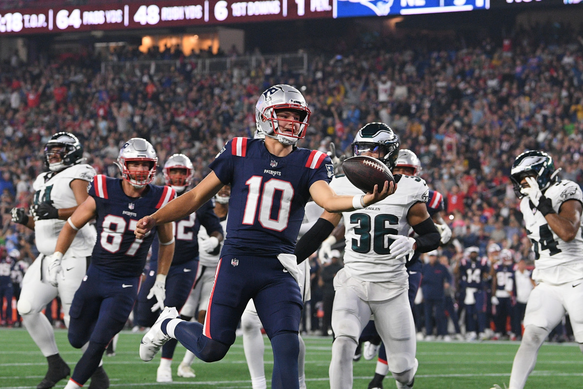 WATCH: Patriots Rookie QB Drake Maye Scores First NFL Touchdown ...