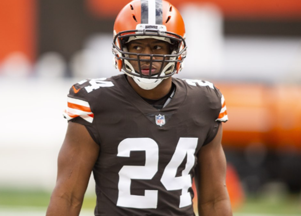 Rehabbing Nick Chubb Season Prediction Offers Hope for Cleveland Browns