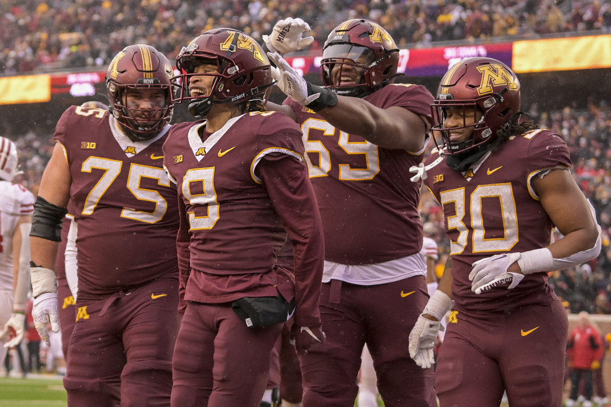 Wisconsin Football 2024 Preview Minnesota Golden Gophers Athlon Sports