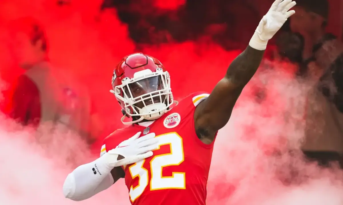 Las Vegas Raiders Could Steal Key Star from Bitter Rival Kansas City Chiefs  - Athlon Sports