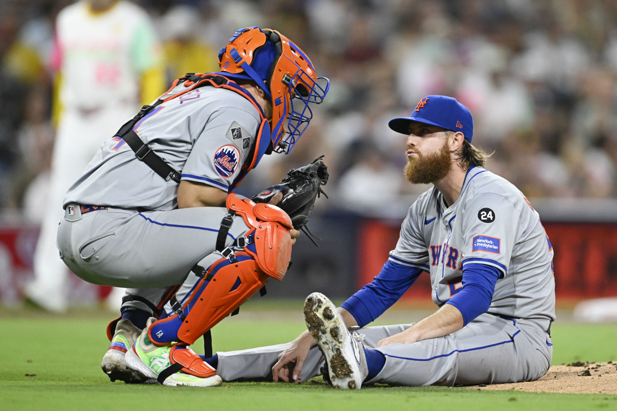 The New York Mets Lose in a Rout Behind a Terrible Pitching Performance - Athlon Sports