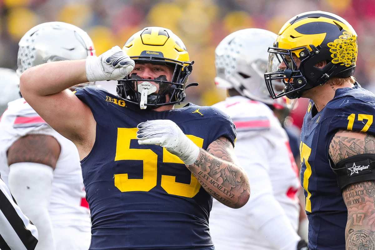 Michigan defensive lineman Mason Graham