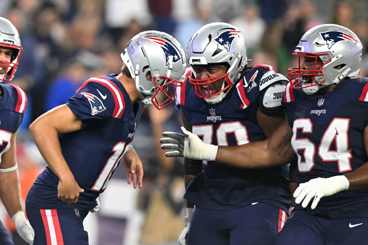 Patriots' Former Third Round Pick Could Win Left Guard Job - Athlon Sports