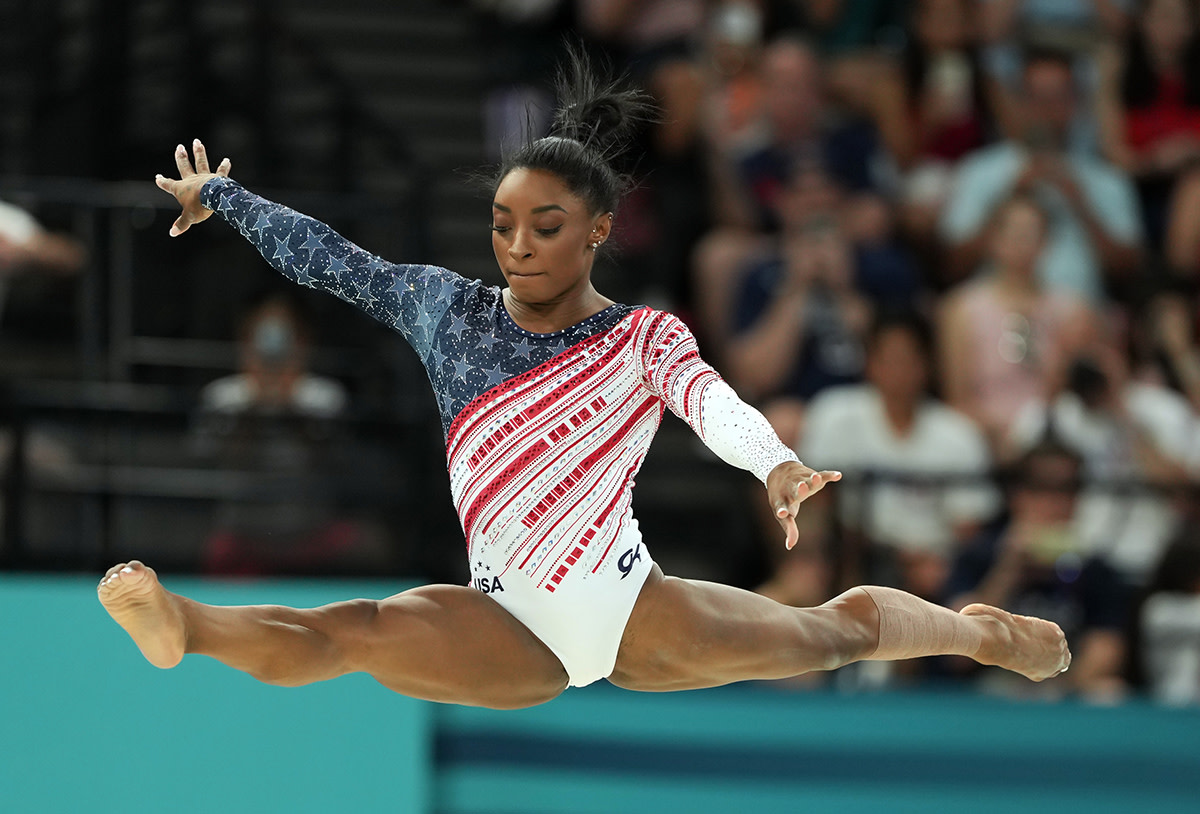 Simone Biles Turns Heads With Stunning Admission About Olympic Performance  - Athlon Sports