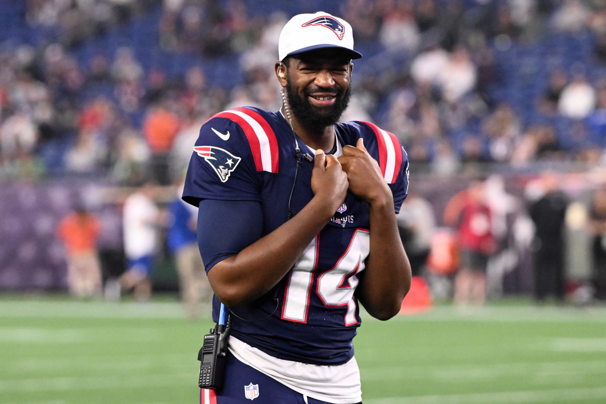 New York Jets' Rivals New England Patriots Announce Jacoby Brissett As ...