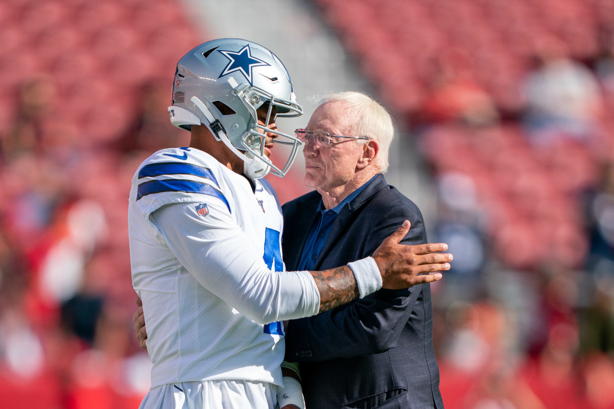 Cowboys QB Dak Prescott and Jerry Jones.