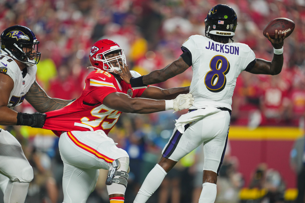 Fans in Disbelief Over Slow-Mo Video of Chiefs vs. Ravens Final Play - Athlon Sports