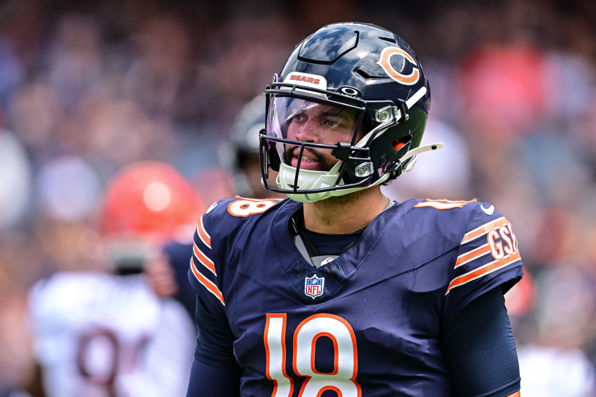 Bears Host Tryout For Rookie QB After Caleb Williams Struggles In First ...