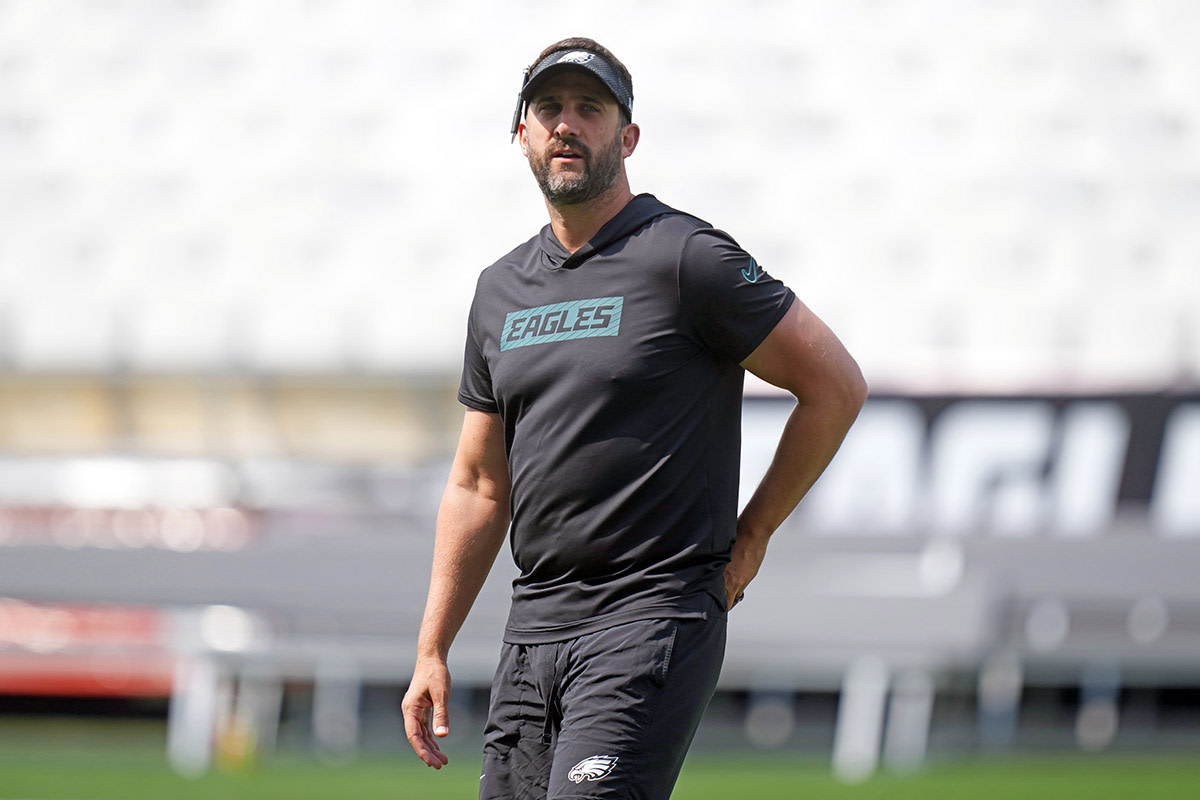 Eagles Head Coach Nick Sirianni Makes History in Unsavory Way - Athlon  Sports