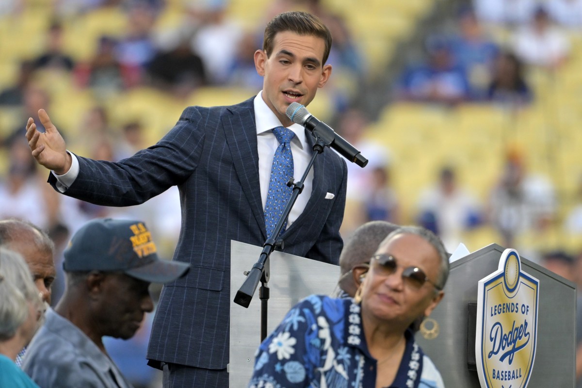 Dodgers' Broadcaster Joe Davis Wins Exclusive Emmy Award - Athlon Sports