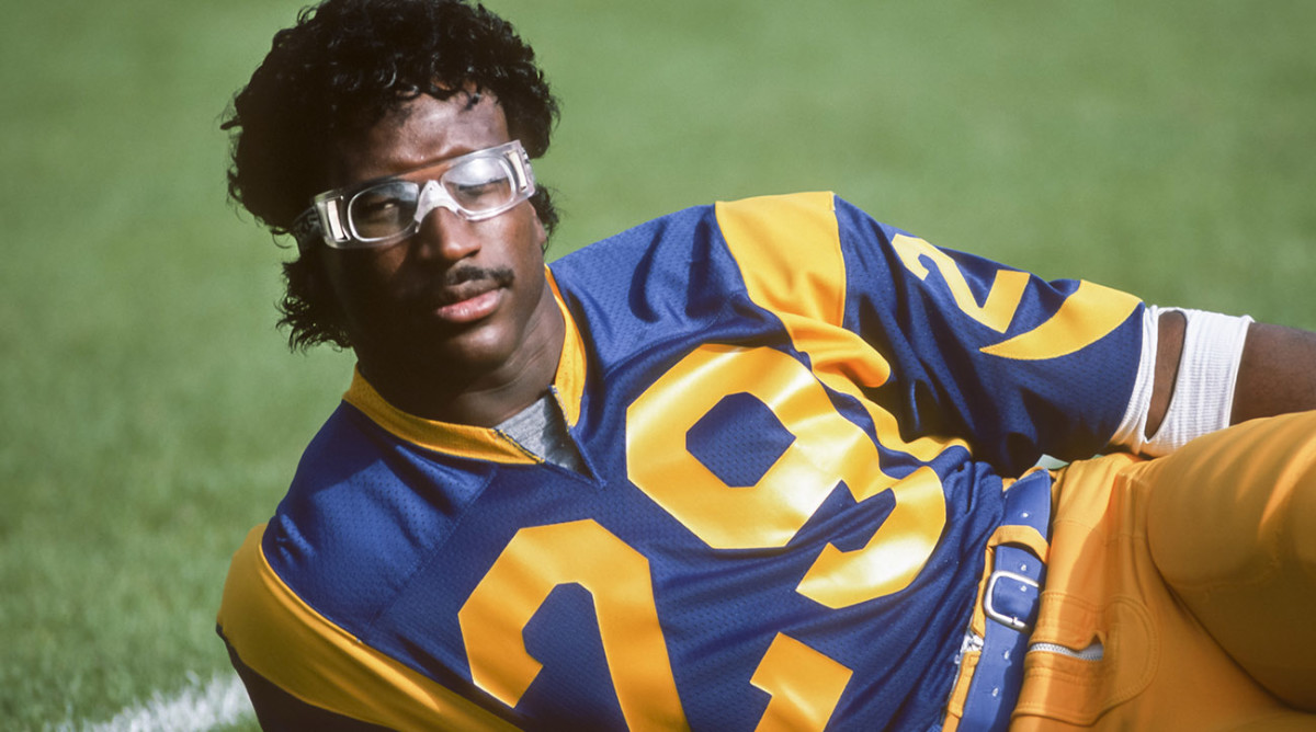 Eric Dickerson Opens Up About His NFL Record That May Never Be Broken ...