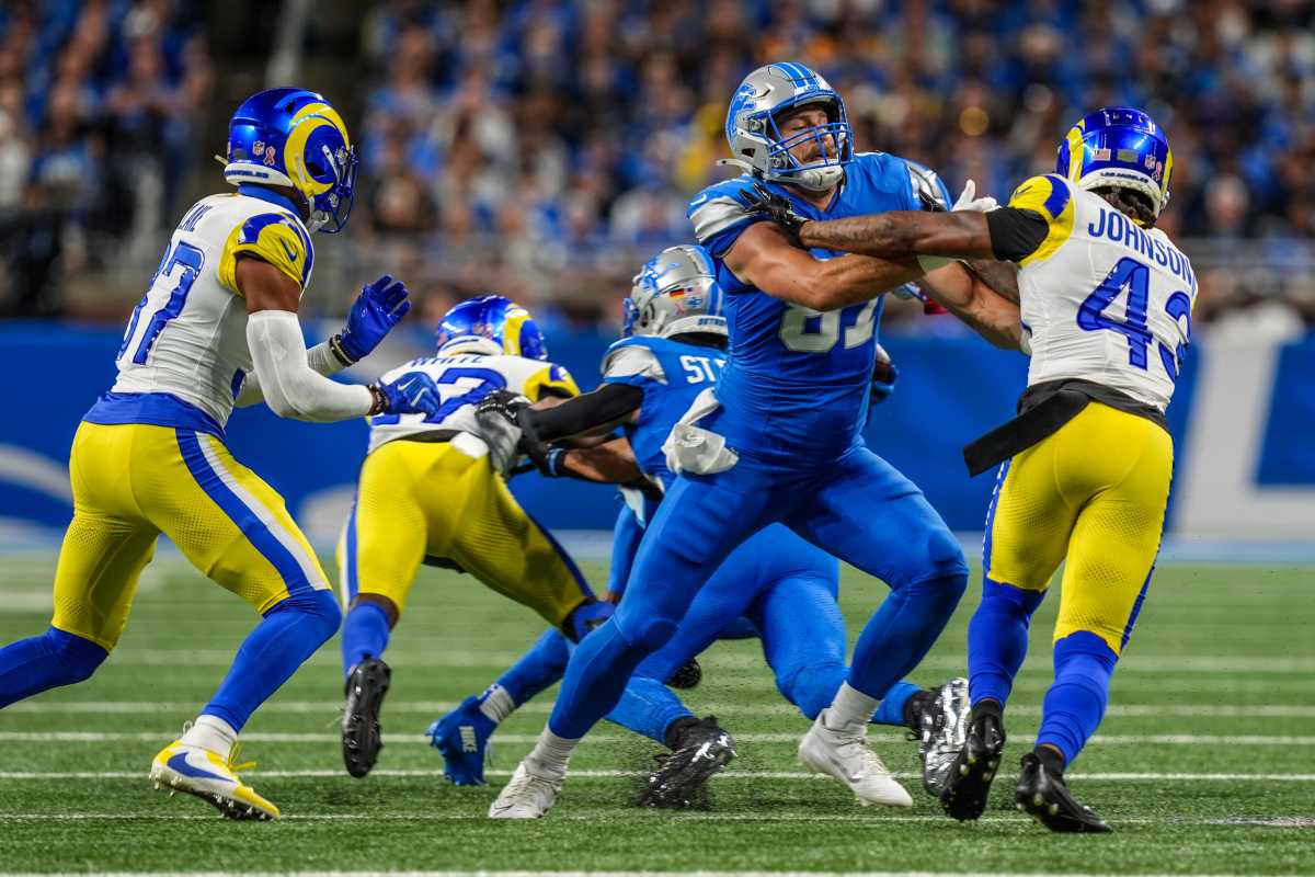 Lions score late touchdown, take 103 lead into halftime vs. Rams on