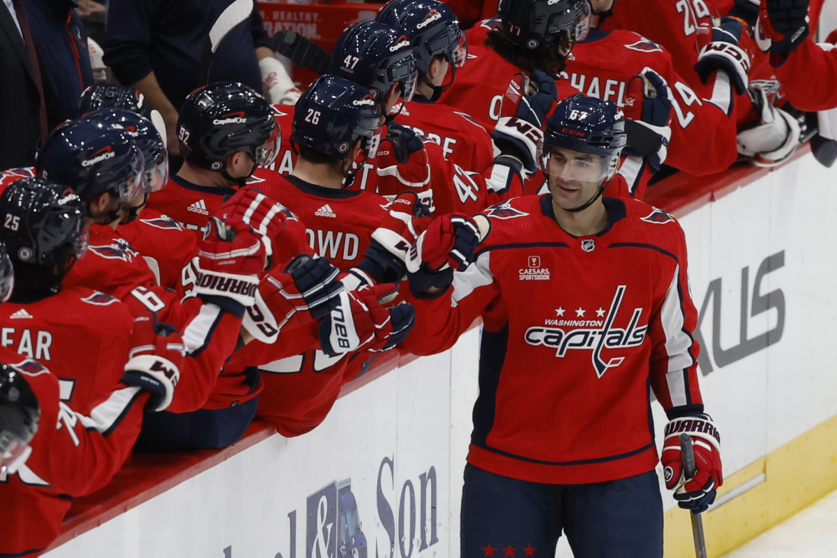 Max Pacioretty Confirms Jersey Number After First Maple Leafs Practice ...