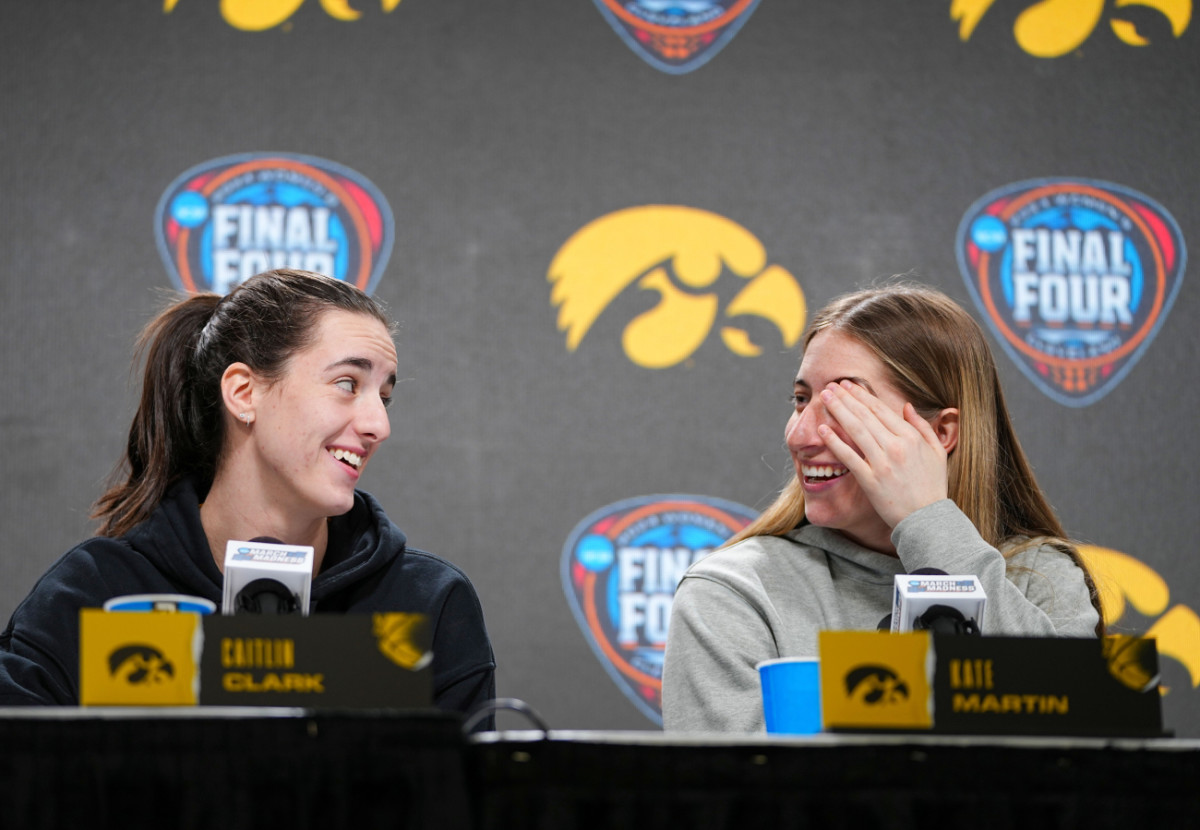 Blockbuster Trade Pitch Reunites Caitlin Clark, Kate Martin on Indiana ...