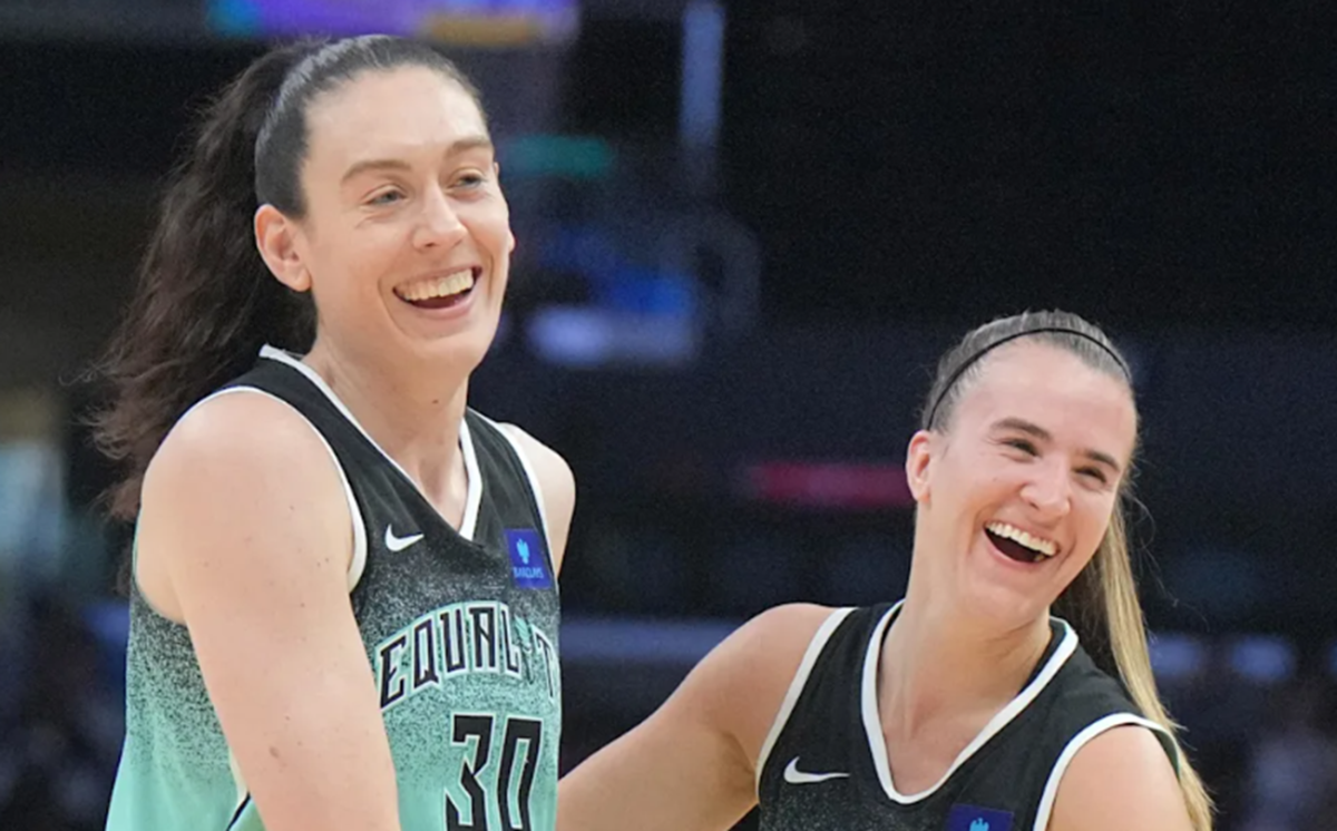 Breanna Stewart, Son Theo Share Courtside Moment With Special Guest ...