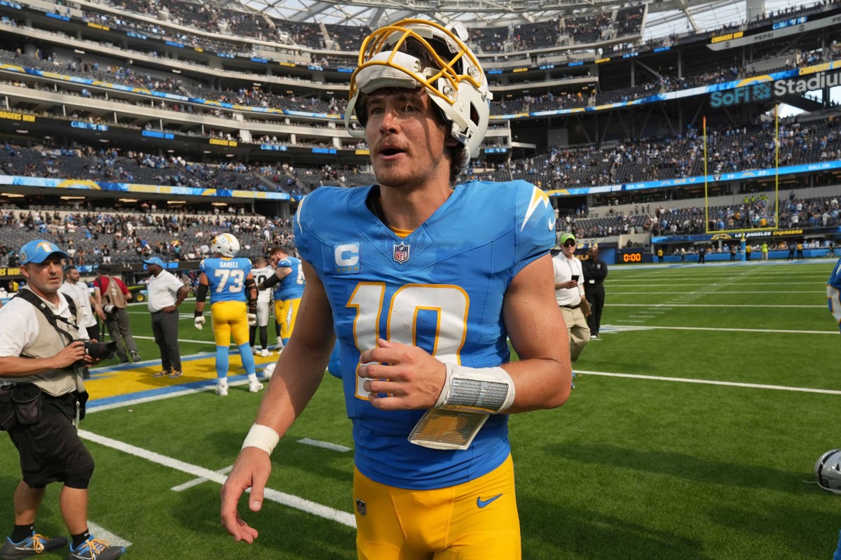 Chargers News Justin Herbert's Unexpected Injury Report Raises